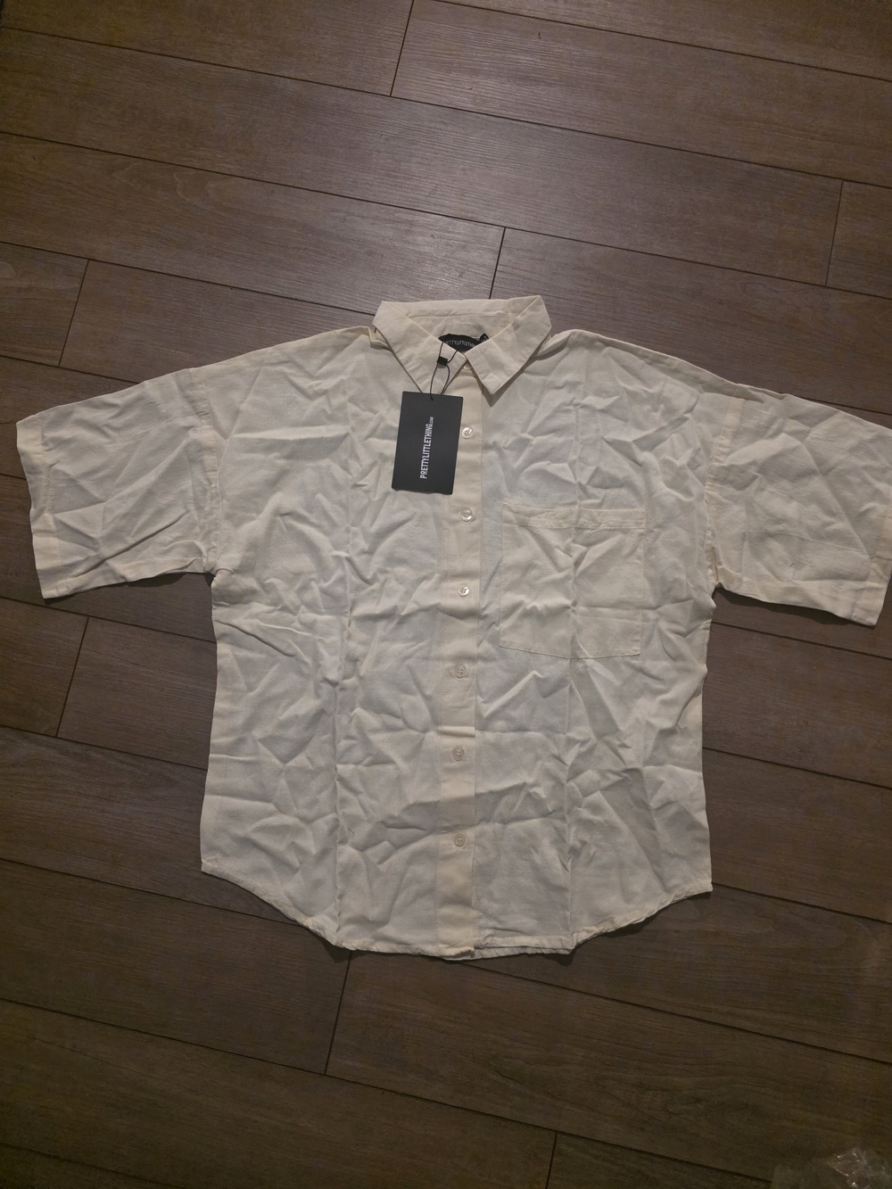 PrettyLittleThing Cream Short-Sleeve Button-Down Shirt